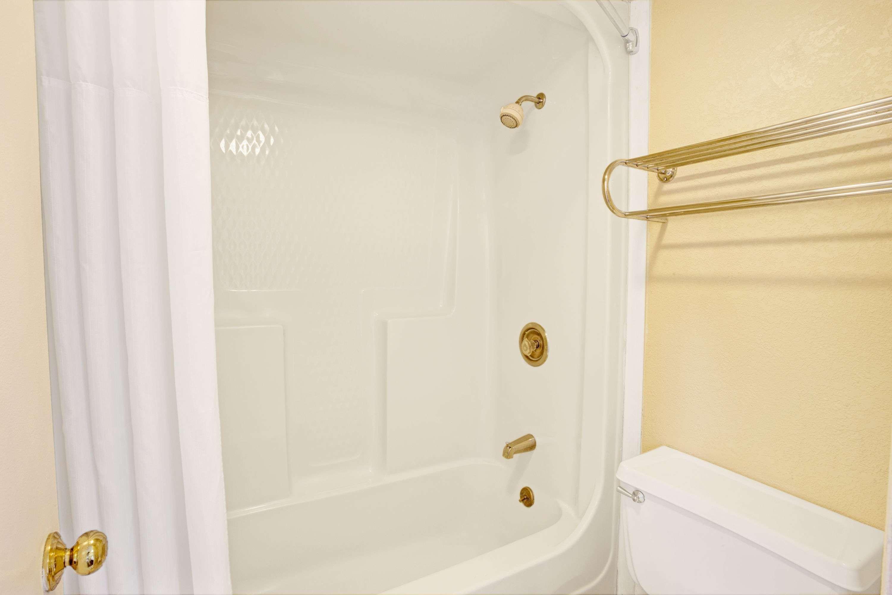Travelodge By Wyndham Sellersburg Ngoại thất bức ảnh